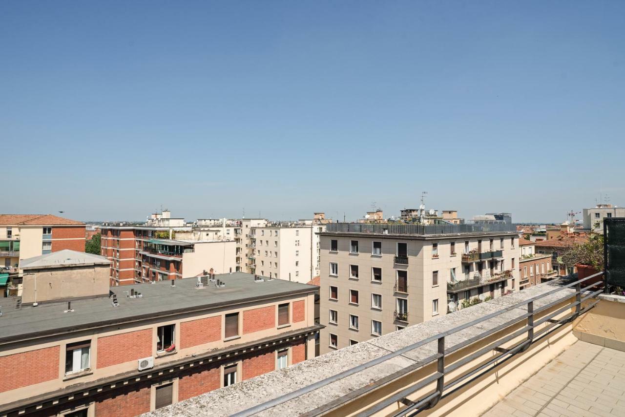 Bologna Railway Station Flat Apartment Exterior photo